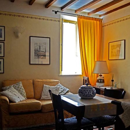 Casa Di Luli Apartment เซียนา ภายนอก รูปภาพ